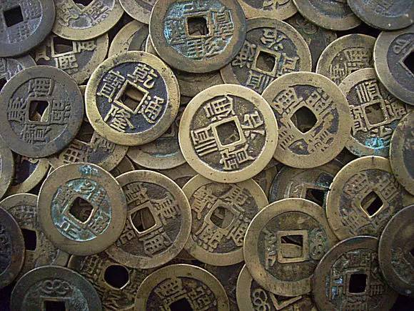 金融监管总局：允许货币经纪公司为金融机构之间货币、债券、外汇、黄金、衍生品等市场交易提供撮合服务