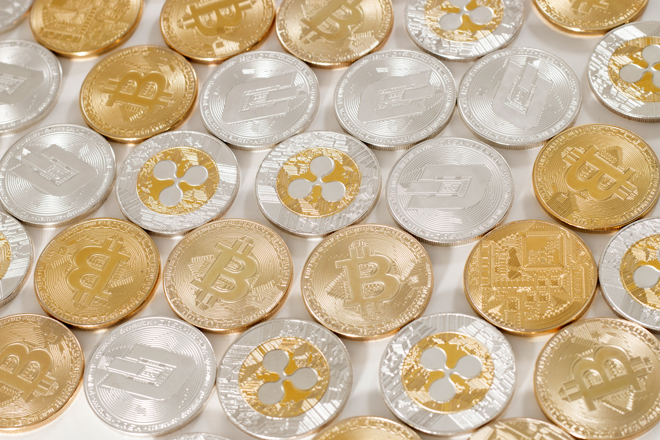 SEC松绑！加密货币ETF“实物申赎”开闸 融入主流迈出关键一步
